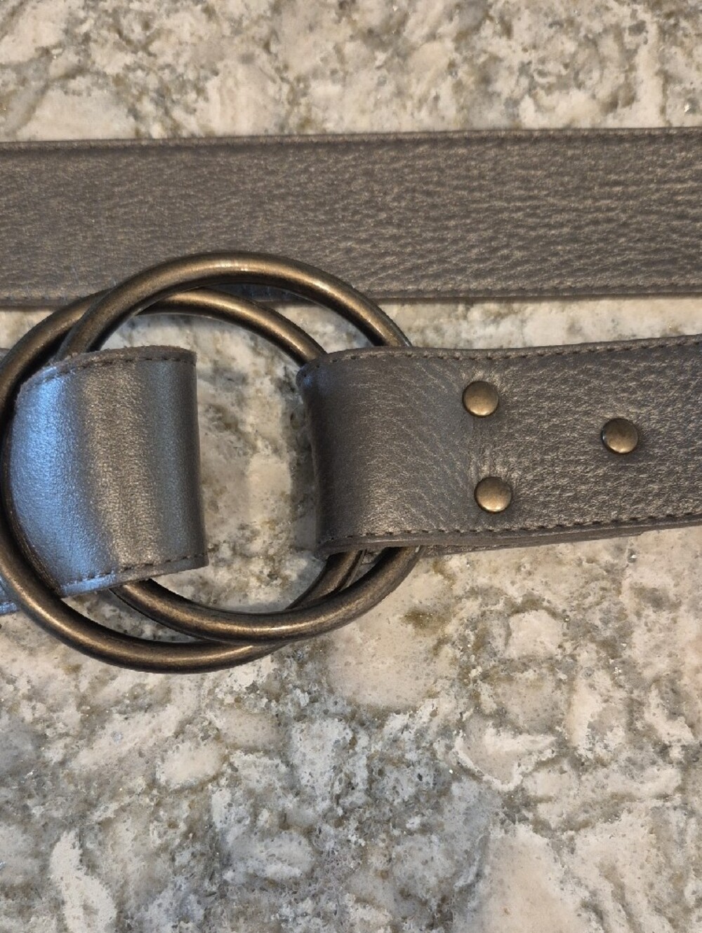 Eileen Fisher Women's Leather Double Brass Ring Grey Belt Size Large - Picture 2 of 7